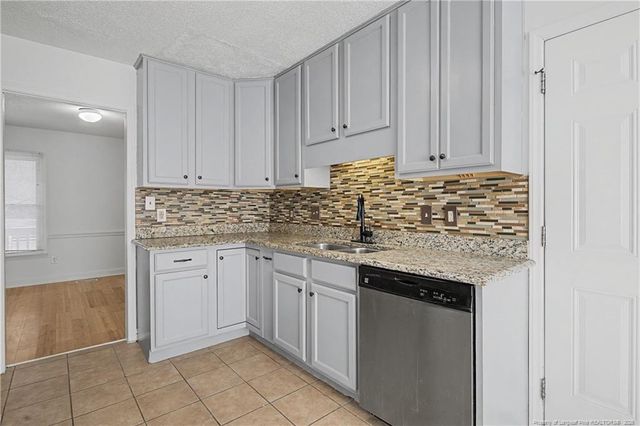 7105 Tollhouse Drive, Fayetteville, NC 28314