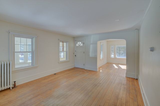 44 Hope, Seekonk, MA 02771