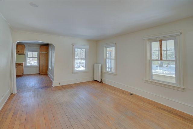 44 Hope, Seekonk, MA 02771