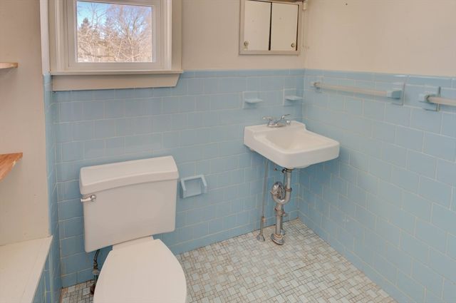 44 Hope, Seekonk, MA 02771