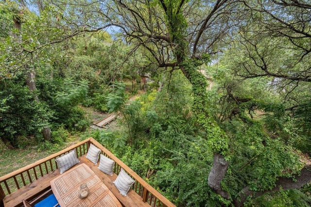 501 Westbrook DR, Austin, TX 78746