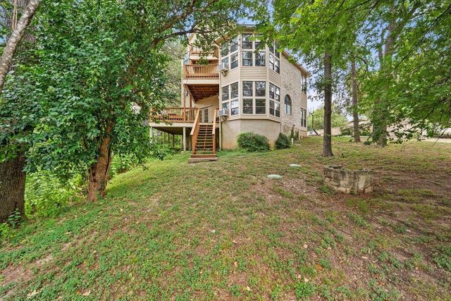 501 Westbrook DR, Austin, TX 78746