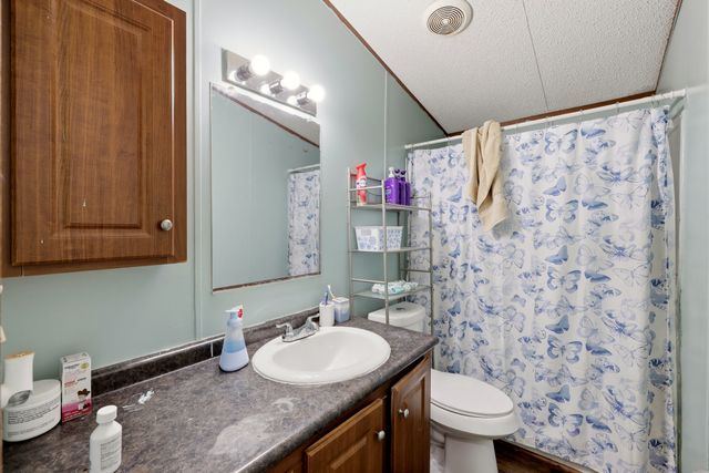 6194 Fm 19, Palestine, TX 75803