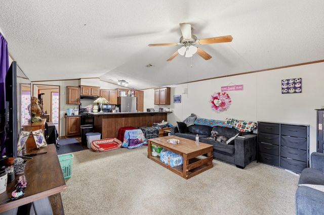 6194 Fm 19, Palestine, TX 75803