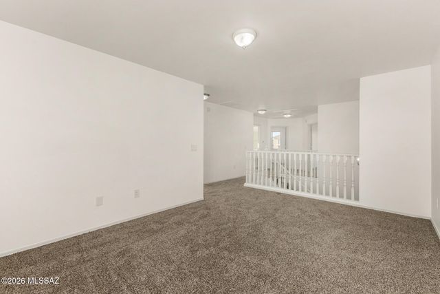 633 W Calle Marojo, Sahuarita, AZ 85629