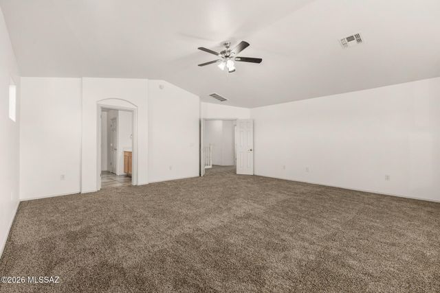 633 W Calle Marojo, Sahuarita, AZ 85629