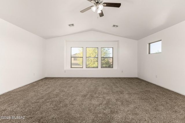 633 W Calle Marojo, Sahuarita, AZ 85629