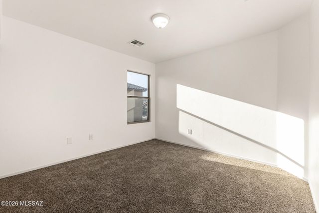 633 W Calle Marojo, Sahuarita, AZ 85629