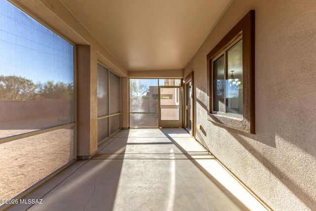 633 W Calle Marojo, Sahuarita, AZ 85629