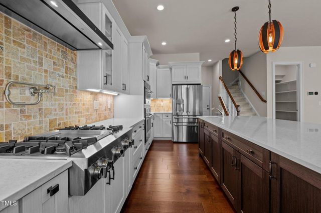 7100 Hasentree Club Drive, Wake Forest, NC 27587