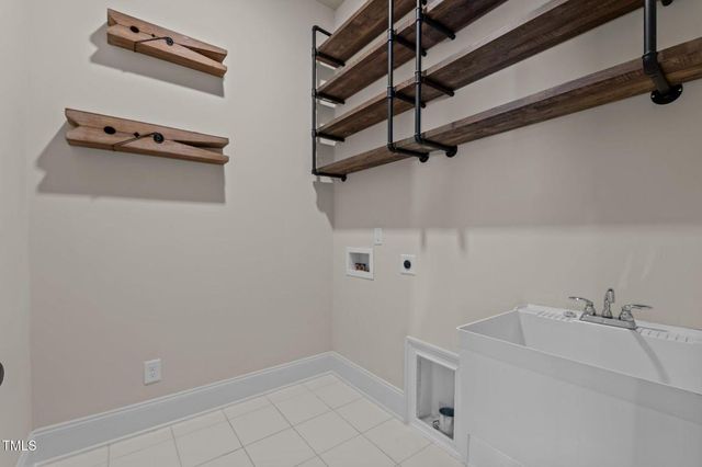 7100 Hasentree Club Drive, Wake Forest, NC 27587