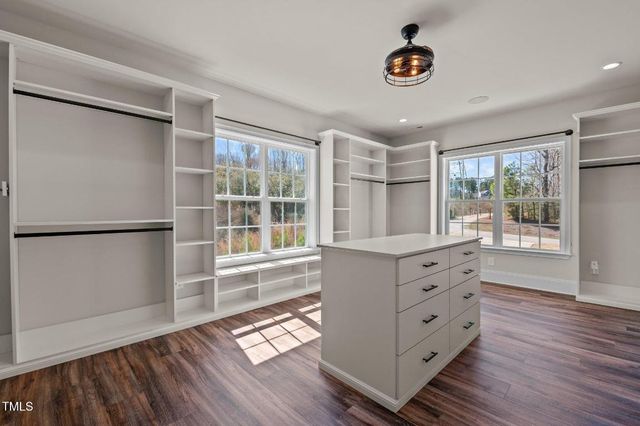 7100 Hasentree Club Drive, Wake Forest, NC 27587