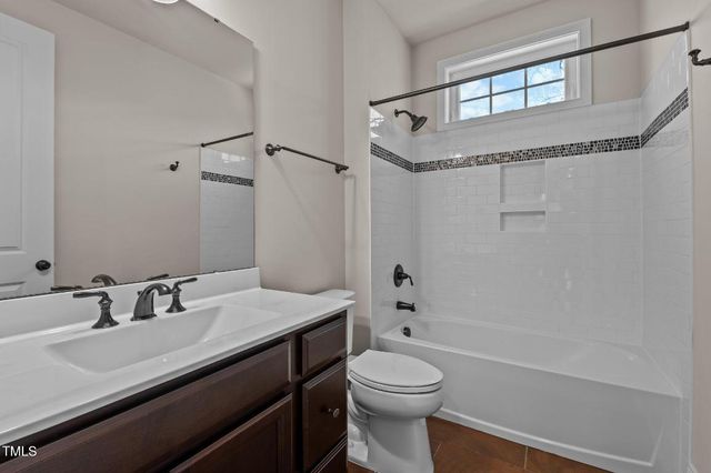 7100 Hasentree Club Drive, Wake Forest, NC 27587