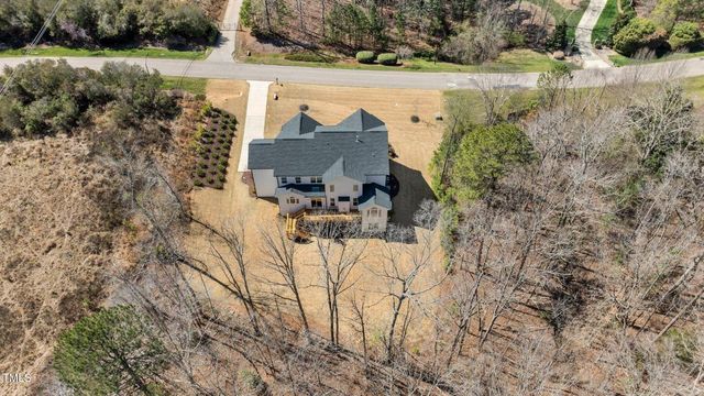7100 Hasentree Club Drive, Wake Forest, NC 27587
