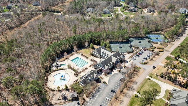 7100 Hasentree Club Drive, Wake Forest, NC 27587
