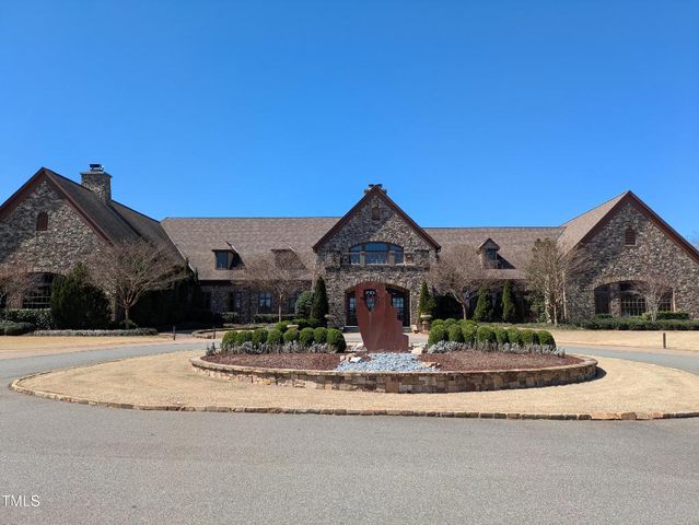 7100 Hasentree Club Drive, Wake Forest, NC 27587
