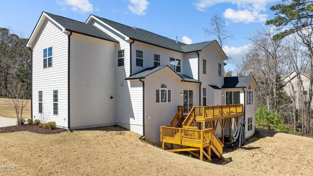 7100 Hasentree Club Drive, Wake Forest, NC 27587