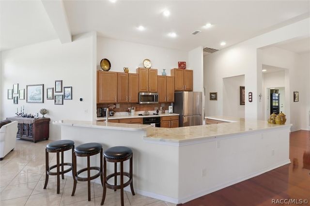 1884 N Ravenwood Point, Hernando, FL 34442