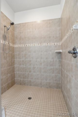 1884 N Ravenwood Point, Hernando, FL 34442