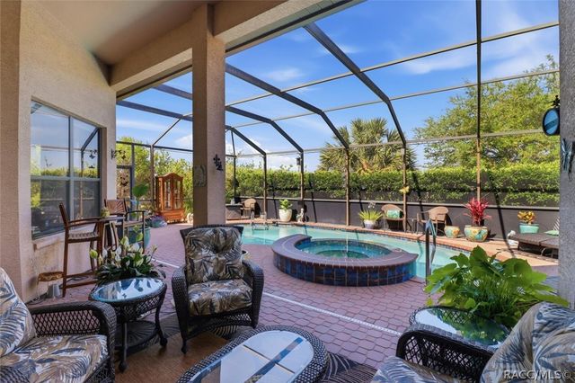 1884 N Ravenwood Point, Hernando, FL 34442