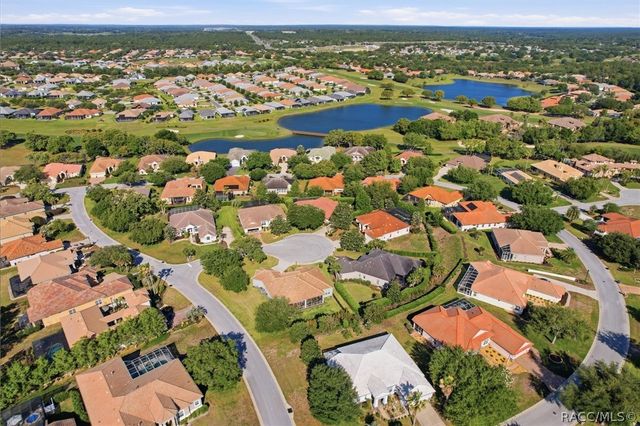 1884 N Ravenwood Point, Hernando, FL 34442