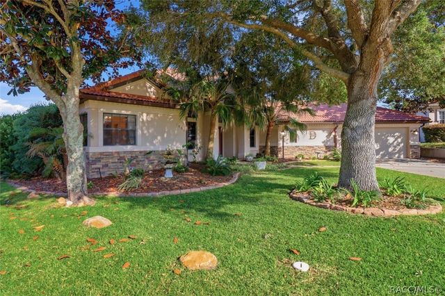 1884 N Ravenwood Point, Hernando, FL 34442