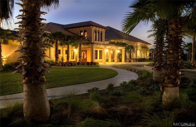 1884 N Ravenwood Point, Hernando, FL 34442