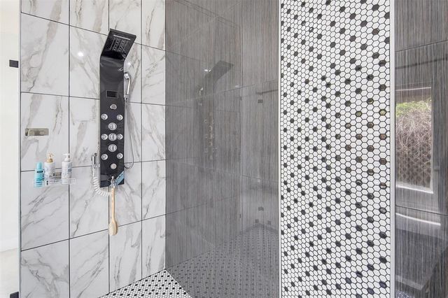 11427 Noblewood Crest Lane, Houston, TX 77082