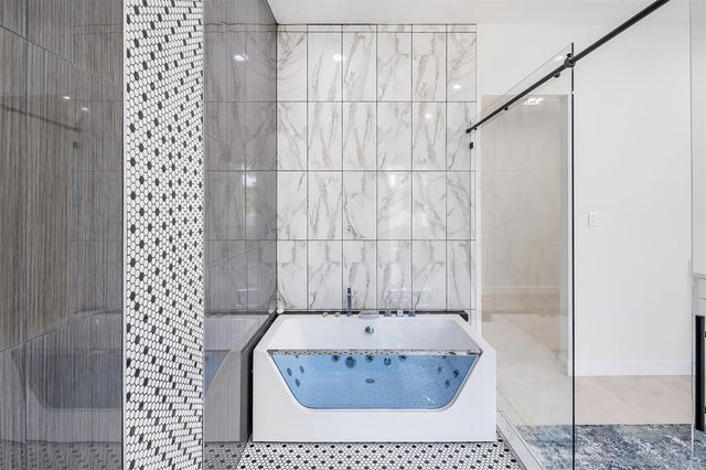 11427 Noblewood Crest Lane, Houston, TX 77082