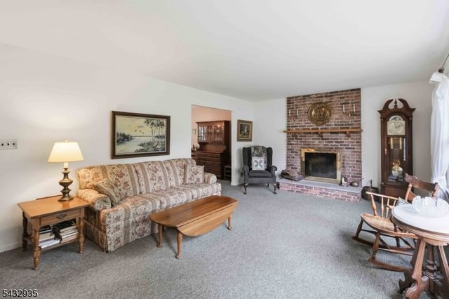 17 Symor Dr, Morris Twp., NJ 07960