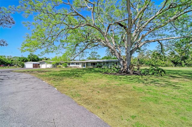 5310 N TUTTLE AVENUE, Sarasota, FL 34234