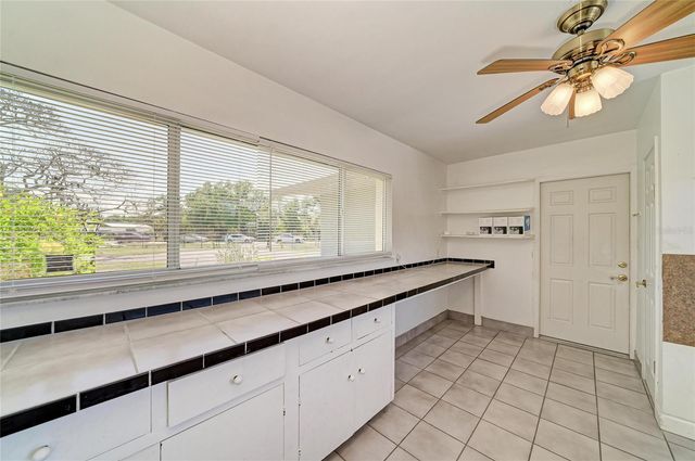 5310 N TUTTLE AVENUE, Sarasota, FL 34234