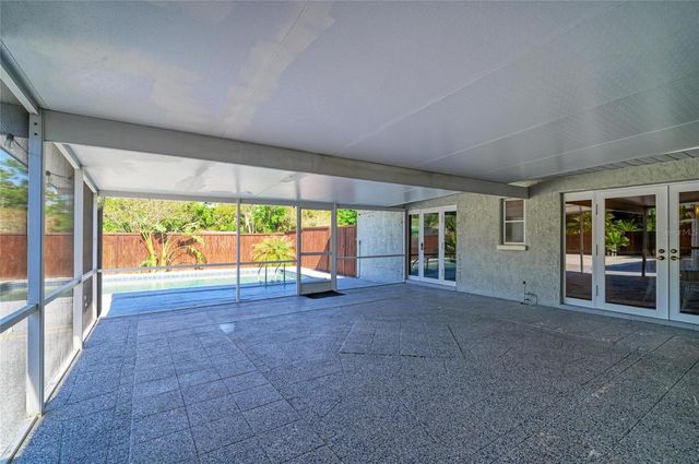 5310 N TUTTLE AVENUE, Sarasota, FL 34234