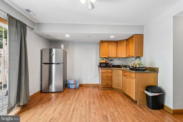 708 ROBINWOOD DR, Mount Airy, MD 21771