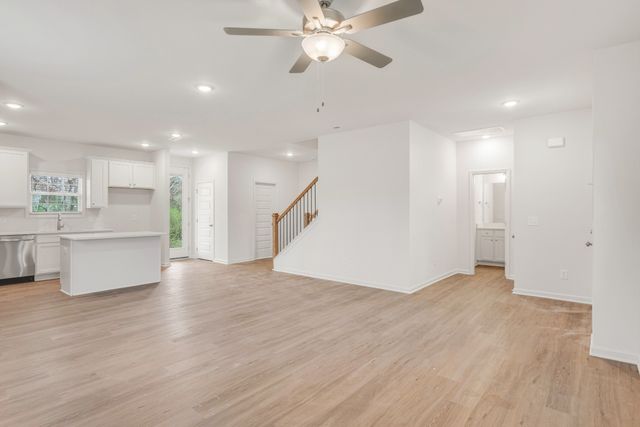 7104 Hall Rd, Fairview, TN 37062
