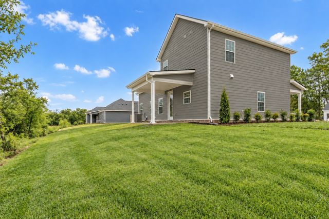 7104 Hall Rd, Fairview, TN 37062