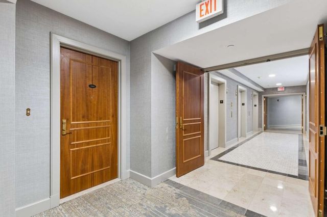 700 Park Regency Place NE 1604, Atlanta, GA 30326
