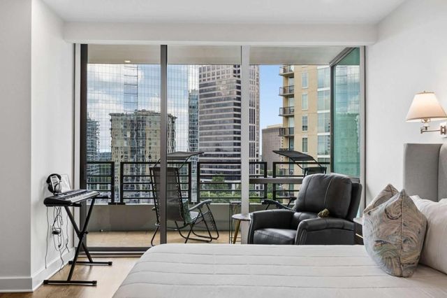 700 Park Regency Place NE 1604, Atlanta, GA 30326
