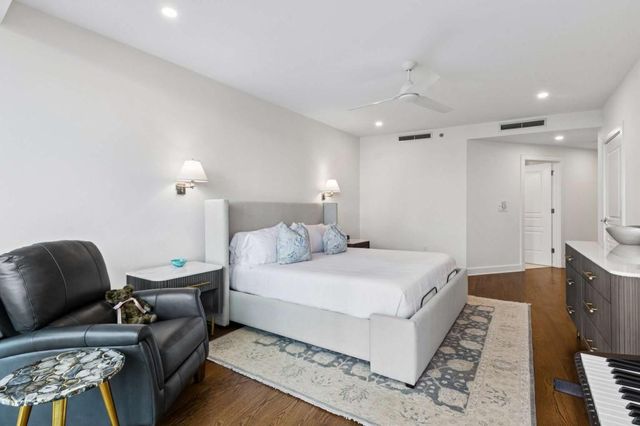 700 Park Regency Place NE 1604, Atlanta, GA 30326