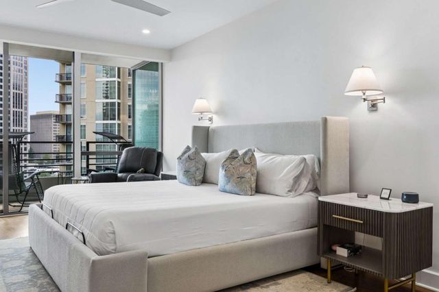 700 Park Regency Place NE 1604, Atlanta, GA 30326