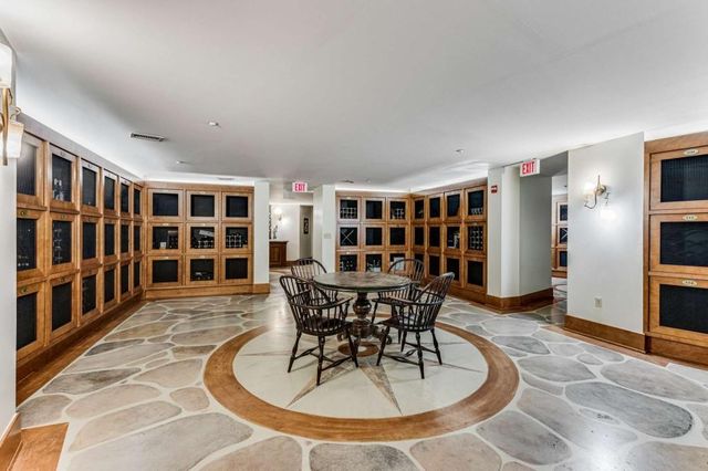700 Park Regency Place NE 1604, Atlanta, GA 30326