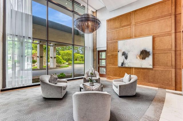 700 Park Regency Place NE 1604, Atlanta, GA 30326