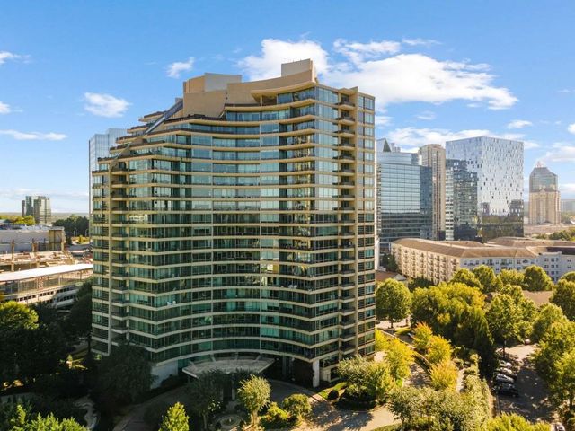 700 Park Regency Place NE 1604, Atlanta, GA 30326
