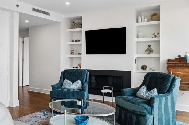 700 Park Regency Place NE 1604, Atlanta, GA 30326