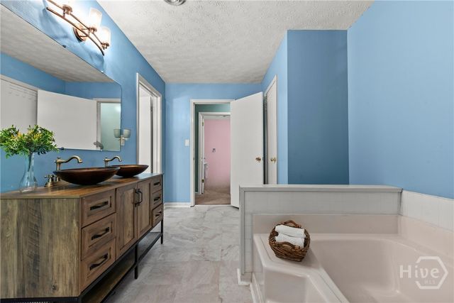 157 Glendale Heights, Winterville, GA 30683