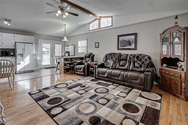 404 Kennedy Farm Road S, Trinity, NC 27370