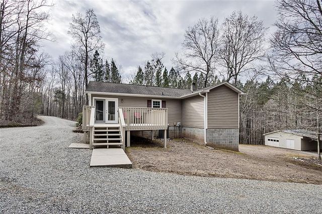 404 Kennedy Farm Road S, Trinity, NC 27370