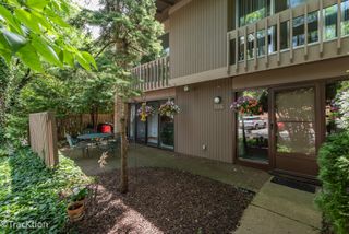 5917 Oakwood Drive 141E, Lisle, IL 60532