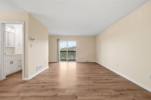 329 Glaser Ave A, Bellevue, PA 15202