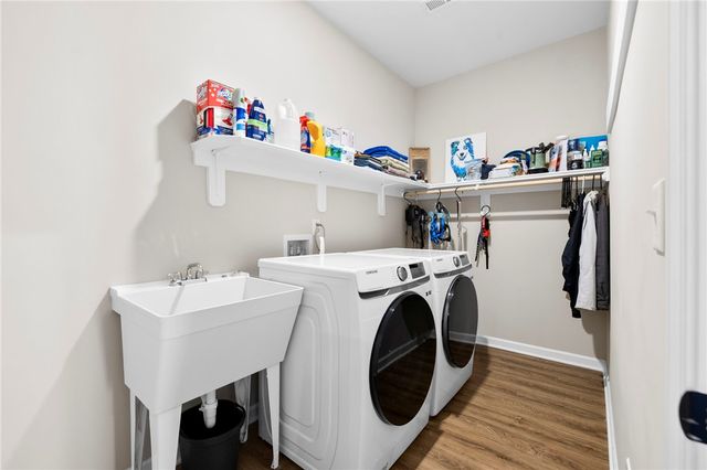 102 Colonial Court, Pendleton, SC 29670